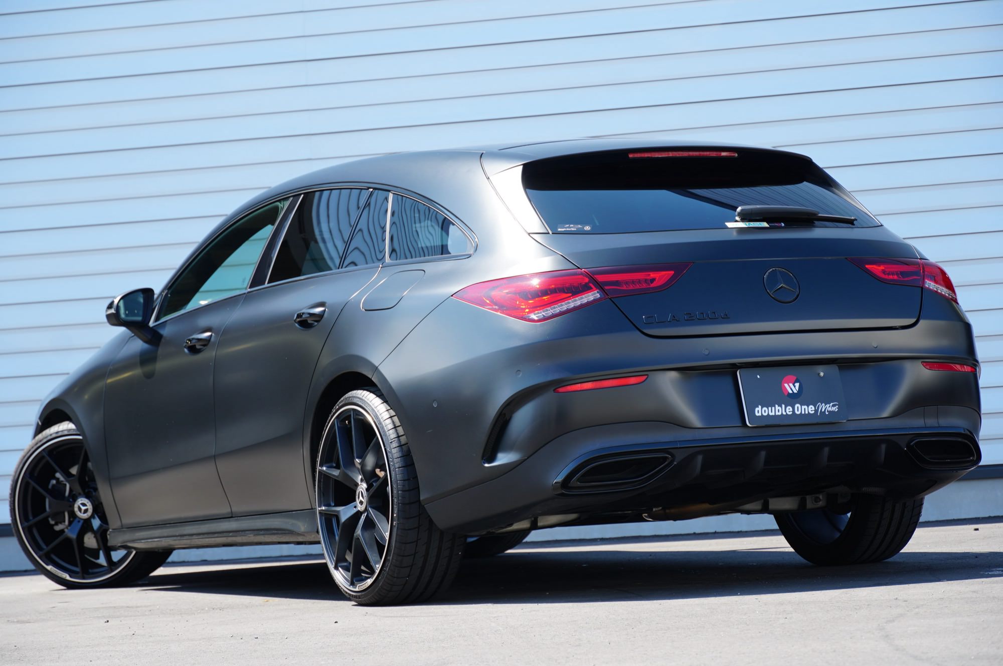 [SOLD]MERCEDES BENZ CLA200d ShootingBrake - double One motors ダブルワンモータース