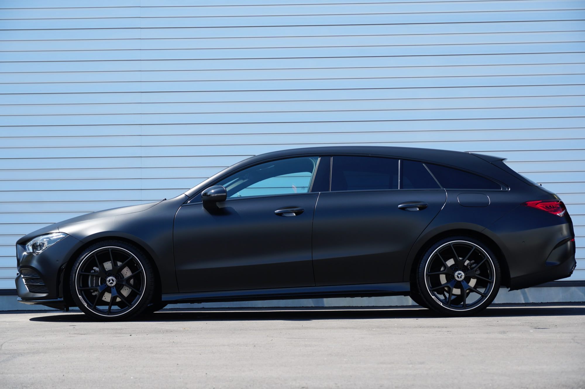 [SOLD]MERCEDES BENZ CLA200d ShootingBrake - double One motors ダブルワンモータース