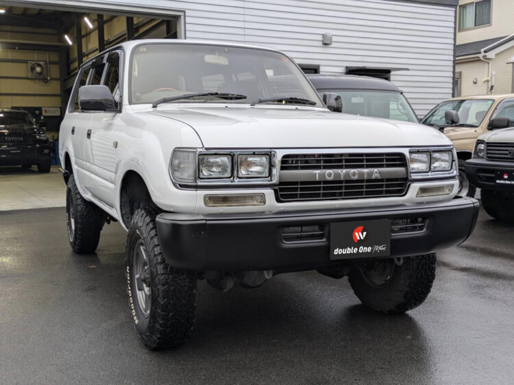 岐阜県A様｜ランドクルーザー80のご納車