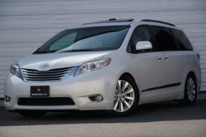 【SOLD】US TOYOTA SIENNA LIMITED