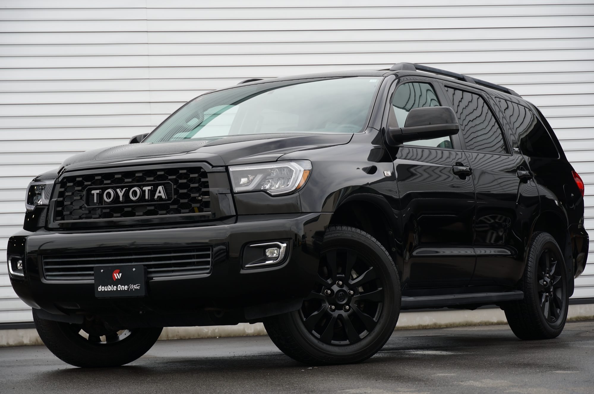 SOLD】US TOYOTA SEQUOIA - double One motors ダブルワンモータース