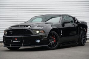FORD MUSTANG V8 GT