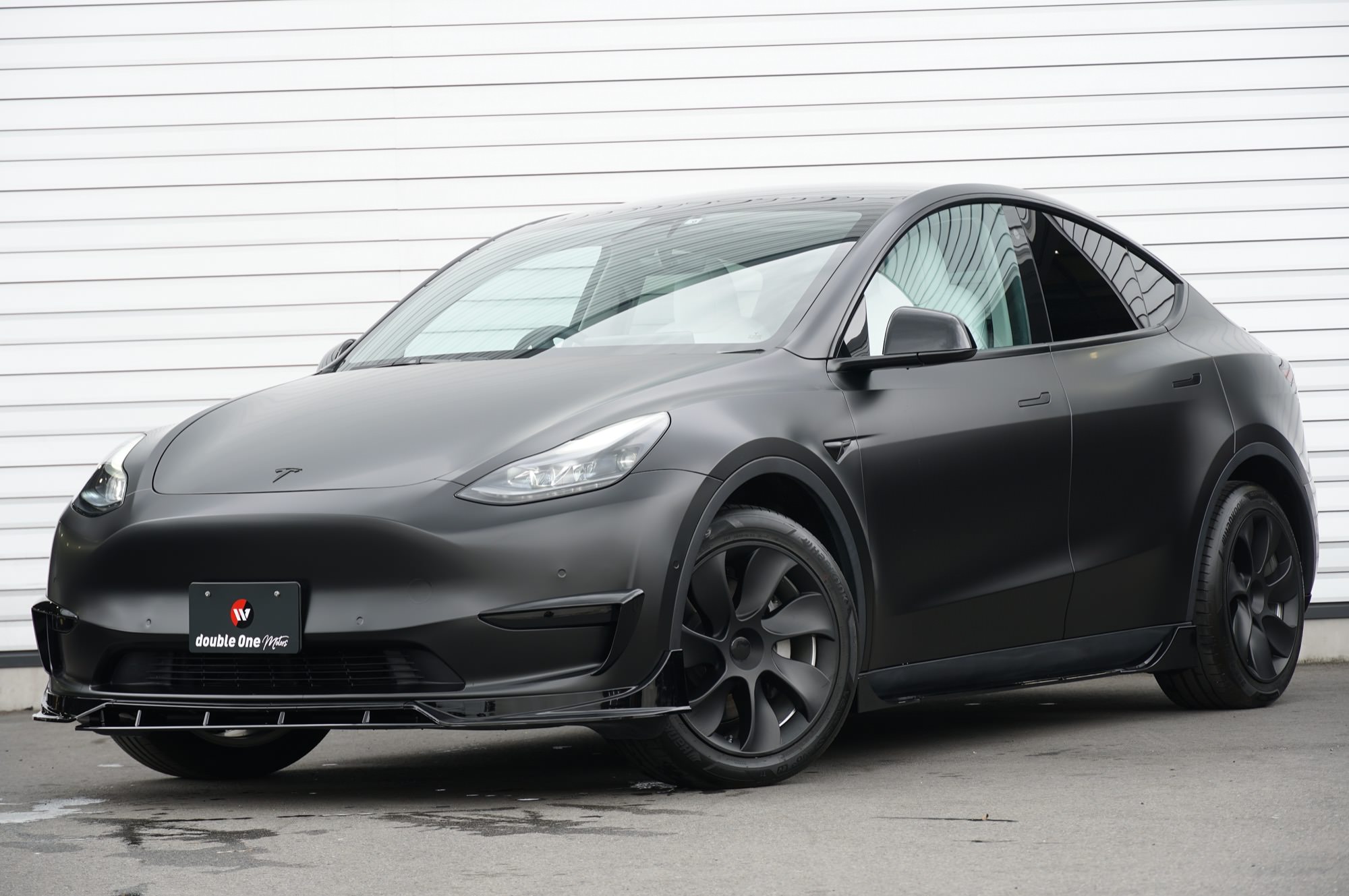 TESLA ModelY - double One motors ダブルワンモータース