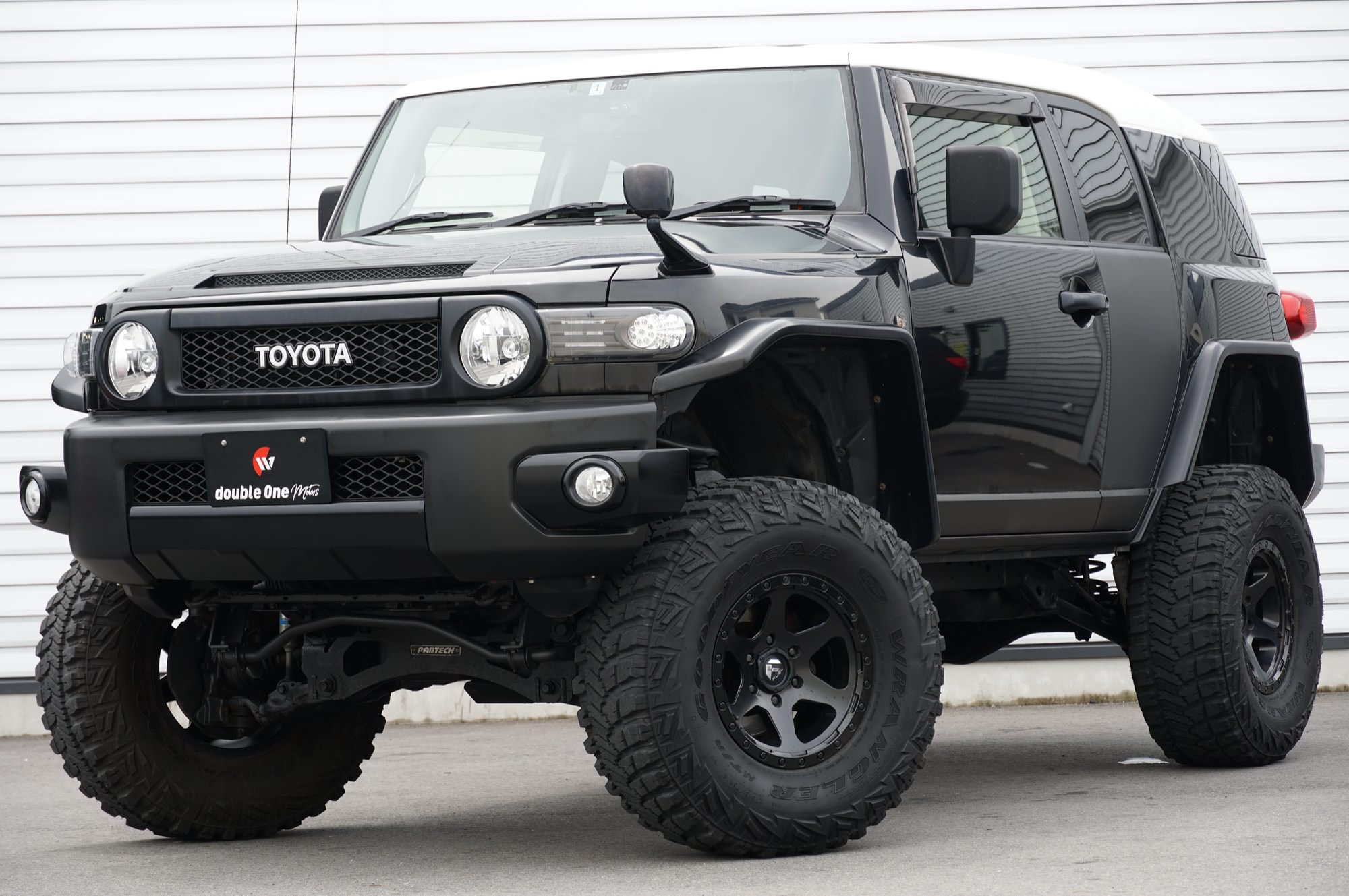TOYOTA FJ CRUISER - double One motors ダブルワンモータース